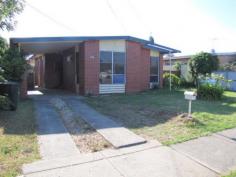 35 Hampden St Dallas VIC 3047
INVESTORS DELIGHT!!!
Be quick to secure this 3 bedroom brick veneer home located
only moments to Upfield Train Station, local schools & shops.
Perfect for first home buyers or investors. This home offers spacious
bedrooms, central kitchen/meals, central bathroom & an outdoor
studio. Features included wall heater, air conditioner & a single
car port. Please inspect now!!!