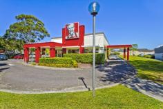 38 Avoca Dr Kincumber NSW 2251 Long established KFC with drive thru and car park. Over 20 years trading from this site. 10 year company lease to August 2018. Irreplaceable fast food destination in high growth Central Coast hotspot. Dominant trading position adjoining McDonald's and opposite Coles Shopping Centre. Large strategic site of 2,943 sqm with future subdivision/development upside (STCA). Easily managed single tenant investment. Net Income: $177,000 pa + GST. Auction 2pm Tues 28 Oct, 50 Margaret St Sydney Darren Beehag 0411 226 223 Dean Venturato 0412 840 222
