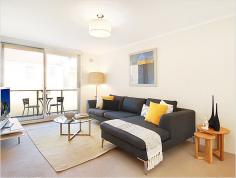 4/316-322 Clovelly Road Clovelly NSW 2031 Residential For Sale AUCTION Auction Tue, 16 September 06:30pm Fresh & Funky Beach Pad Fantastically located close to Clovelly's beachside hub, trendy boutiques, cafes and public transport, this sunny east-facing apartment is perfectly placed for a fabulous beachside lifestyle. Open plan living/dining, balcony, modern kitchen and bathroom and two good sized bedrooms. Less than 300m from Clovelly Beach, enjoy the scenic coastal walk, marine parkland and the best of the eastern suburbs all on your doorstep. Rates: Water: $171 pq (approx.) Council: $315 pq (approx.) Strata: $688 pq (approx.) Property ID: 0000179377 Property Type: Apartment Auction Venue: Centennial Parklands Dining - Grand Dr, Centennial Park Council Rates: $314.50 annually Water Rates (approx): $171.00 annually
