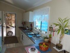 18/978 Pimlico Road Wardell NSW 2477 LOW MAINTENANCE Immaculately presented 5 year old 2 bedroom cottage. Air conditioned combined lounge and dining room. Kitchen features gas cook top and oven with electric grill. Main bedroom with built-in robes and good size 2 way bathroom. North facing verandah facing the lush, low ware gardens. Single lock-up garage with work bench, shelving and mezzanine floor for storage. Pet friendly park. This low maintenance property is a delight to inspect and is benefited by park amenities including the pool. General Features Property Type: House Bedrooms: 2 Bathrooms: 1 Outdoor Features Garage Spaces: 1