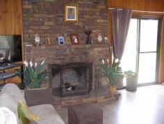 123 Chadwick Dr South Maclean QLD 4280 If you require a bit of space to spread out then this almost 3 acre property is just the thing. Situated at the end of a quiet no through road and surrounded by rural properties, peace and quiet are definitely on the list. A cosy 3 bedroom brick and timber home boasting open fire place and wrap around verandas sits at the front of the property which is very neat and tidy and has plenty of options to extend or renovate. A causal meals area off the kitchen and separate living area with air-conditioning plus 3 good sized bedrooms and a main bathroom complete the home.