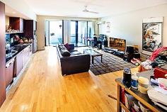5/37 BAY STREET, GLEBE NSW 2037 Located in Prominent Corner Position. This one bedroom plus separate study area or second bedroom apartment has the lot. Situated on level one of a secure block, the unit is 65sqm approx and is within easy walking distance of Broadway Shopping Centre, The City, Universities and public transport.
Enjoy the private and sunny balcony for all year round entertaining or relax and enjoy the roof top garden with sensational city views. Offering perfect positioning and modest outgoings, this is an exceptional opportunity for the astute buyer. Currently tenanted at $500.00 per week.
Plus secure undercover car space.
Water: $180.40 per qtr approx
Council: $226.85 per qtr approx
Strata: $1,170.24 per qtr approx
AUCTION ON-SITE SATURDAY 4TH OCTOBER AT 12PM.