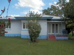 29 Twelfth St Home Hill QLD 4806 Are you looking for your first home or a top investment property? Look no more. This solid 3 bedroom block home, situated on a corner position has great street appeal and is priced to meet today's market. - Solid concrete block construction - 3 bedrooms - 1 air-conditioner - Timber floors - Combined kitchen & dining - Separate lounge/ living area - Private fenced backyard - 875m2 corner block Don't miss out on this great opportunity and call us today. - See more at: http://www.landmarkharcourts.com.au/Property/582846/LTY2954/29-Twelfth-Street#sthash.vZ6stdkN.dpuf