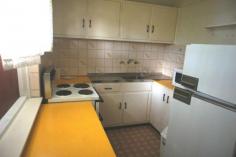 Unit 7/3-5 North East Road Collinswood SA 5081 THE RETURNS HERE ARE ABOVE NORMAL FOR THE PRICE SO BE QUICK. A single
bedroom fully furnished upstairs unit that oozes appeal and style as
well as a location to die for.
Features a large main bedroom, formal lounge room and a kitchen with
meals area adj to the rear balcony as well as a private front balcony
too.
Split system air-conditioning does the whole unit. It is in a great
location just a short stroll to the local shopping precinct, the Walker
Arms Hotel and the bus route of course is almost outside the front door.
A quiet group that is concealed behind and front fence and it also has a
separate carport designated for the individual unit too. As a first
owner buy it offers a unique opportunity, for the astute investor it
represents excellent value for the price too as it is easily tenanted
and would show a great return on your investment too.
Good looks great location, great location, did I mention a great location what more could you really want here.
Be quick at this price it will get snapped up quickly as a level entry investment buy today.