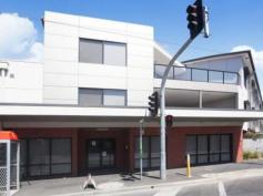 108/133 Droop St Footscray VIC 3011
Purpose Built Student Only Accommodation
Currently leased at $934pcm ends Feb 2015.
This well maintained fully furnished student accommodation, just a
stroll to Victoria University with tram stops at your door step.
It comes fully furnished and includes intercom security entrance,
bedroom-living area, a modern kitchen with gas cooking and a large
stylish bathroom.
Furnishings include meals table, chairs, study desk, storage shelves,
bed, flat screen TV, microwave, fridge and ironing board. It has also
been wired for high speed internet.
The complex also includes a communal laundry, study area and balcony.