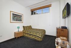 1/74-76 Bronte Road Bondi Junction NSW 2022 Freshly painted, private and approx 270sqm, this apartment offers an
abundance of space with an open plan lounge/dining and kitchen. Massive
main bedroom with large ensuite bathroom and generous walk-in wardrobe.
Both bathrooms as new and floorboards throughout. Other features
include, private sky courtyard, own entrance to apartment and rear lane
access to shared lock-up-garage. Unique and unlike anything else you
have seen!!