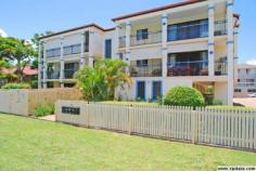 5/31 Passage Street Cleveland Qld 4163 Secure spacious second floor apartment with 3 double sized bedrooms &
ensuite to master. Open & spacious living areas that have access to
verandahs on both sides. Dining area fits large table and the kitchen has
stainless steel appliances. You also have airconditioning and the use of a
complex pool. Walking distance to most amenities that Cleveland has to offer.
Arrange your inspection today.