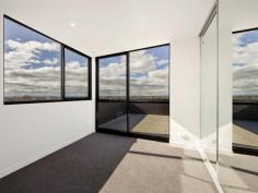 614/401 Hampshire Road
Sunshine
Vic
3020 Magnificent Views!
For Sale
Large Balcony Facing the City from the 6th floor.
Don't miss out!! Construction is already well advanced with apartments completed & ready for moving soon.
Foundry Apartments at Metrowest offers a way of living, and a residential investment opportunity unlike any before.
Foundry Apartments qualify for non-residents seeking to invest in Australia.
Combining stunning architecture, sleek interiors, every modern luxury and the areas most convenient address,
