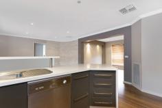 1/12 Mulga Pl West Albury NSW 2640 Low Maintenance & Modern!
3 Beds | 2 Baths | 2 Cars
For Sale Price: $280,000
Located in West Albury, this modern, 3 bedroom, 2
bathroom unit offers purchasers an excellent opportunity to enter the
property market at an affordable level, either as a first home buyer or
as an investor.
Built by Trentwood Homes, the property offers a low maintenance yard
with side access, feature walls throughout, down lights, a sleek modern
kitchen with ample storage and a gas fireplace under the alfresco area -
perfect for entertaining outdoors on cooler evenings.
With all services available and only 2 units on the property, this is an opportunity not to be missed.
