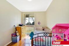 171 Samarai Road, Whalan, NSW 2770 * 3 Bedroom house * L-shaped lounge & dining * Modern kitchen with stainless steel appliances & electric cooking * Combined tiled bathroom * Internal laundry * Timber flooring * Large block approx 556.4m2 * Neat & tidy yards/garden * Currently leased at $310 per week * Close to public transport, shops & schools * Ideal investment opportunity