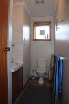 1/ 21 SURREY STREET DEVONPORT TAS 7310 "BUY ONE OR BOTH!" * Neat 2 bedroom unit* Built ins in both bedrooms* Open plan living * Secure backyard* Single carport for the vehicle* Great location * Walking distance to the aquatic center* Great first home or investment opportunity * Buy one or both units, your choice!
