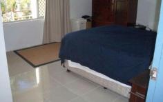 4/112 DIGGER ST Cairns North Qld 4870 Nathan Shingles present's a first class investment returning $300 per week on a current periodical agreement . This is a large first floor apartment located on the very popular inner city street of Digger Street. Being just 2 streets back from the Cairns Esplanade Digger Street is well known as a good street to buy in because of the surrounding prestigious apartment complex's .