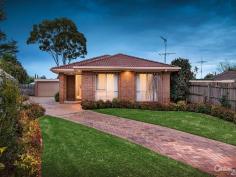  2 Tanunda Close Narre Warren VIC 3805 THE BEST OF BOTH WORLDS! 815m2 LAND! Inspection Times: Sat 20/09/2014 12:00 PM to 12:30 PM SALE BY FIXED DATE: 29/10/2014 (unless sold prior)  Positioned in a quiet court location backing onto reserve land for the kids or pets to play. This immaculate home would suit all types of buyers as it offers 4 spacious bedrooms with built in robes, full ensuite and walk in robe to master bedroom, sitting or theatre room, open plan family and meals area and a timber kitchen with quality cooking appliances. Other features on offer are ducted heating, evaporative cooling, window awnings & 2 x 6000 ltr water tanks. Outside you will find an oversized Double Garage with a workshop, Outdoor pergola with paved floors and Jacuzzi to enjoy, landscaped gardens, massive backyard with room to park your caravan, boat etc. All this on a generous 815m2 land and within minutes' drive to Fleetwood Primary School, Narre Warren Station and Westfield Fountain Gate. Homes likes these don't come around that often so be quick to inspect. Working in conjunction with Ian Reid's Vendors Advocacy Australia.  PHOTO ID IS REQUIRED ON ALL INSPECTIONS  