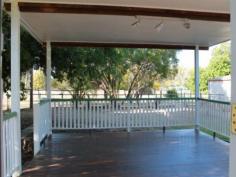 6 Skinner St ROSEWOOD, QLD 4340 This freshly renovated gorgeous home offers open plan living with polished floors throughout, A/C and 4 bedrooms all with built-in wardrobes. The super beautiful kitchen has granite bench tops and 2 Pak cupboards. There was no expense spared here. Also whilst cooking in your fab kitchen you have the spectacular view of your very generous covered entertainment area and backyard where your family and friends can gather. The kids have plenty of room to play out the back and the adults can enjoy the same under the covered entertainment area. There is a double lock up shed providing ample storage on a fully fenced flood free 809m2 property.