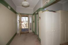 25 Ottiwell Street Goulburn NSW 2580 Very well located in a small, quiet street in easy walking distance of the city centre and with easy access to Canberra / Goulburn's southern exit. Outstanding development potential on 2271 sq m. Renovate the existing residence on 2271 sq m. Build a new, second residence on 700 sq m. Build two units at the rear of the block on 871 sq m. Existing house is sound, double brick and with original architectural features. It has three bedrooms, separate lounge and dining rooms, rear sunroom, gas heating and a rear deck.