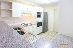 4/18 Doyalson Place, HELENSVALE, QLD 4212 FOR SALE: Offers Over $299,000 Be impressed with the outstanding location of this 3 level townhouse in a pet friendly complex of only nine. No need for a car with Coles Shopping Centre, medical/dental, cafes, bus transport and the new Library being only two minutes walking distance and Westfield Shopping Centre with more shopping and the train to Brisbane being only 5 minutes away. Schools include Helensvale Primary and Helensvale High School as well as numerous kindergartens. Features include: Potential rental investment at approx. $370.00 per week Complex of only 9 in cul de sac Body Corp. approx $26 per week