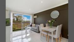 11 / 49 Riverview Terrace, Indooroopilly, QLD 4068 $419,000 Thought you had to wait till retirement or a Gold Lotto win to wake up to river views? Not here! This beautifully presented apartment is now up for grabs. Make no mistake, delay and miss out. Our instructions could not be clearer... if you are in a position to buy now make an offer! Perched on the top floor of this solid 70's complex of just 12 and flood free! This property would be perfect for the first home buyer or investor. Let's take a closer look inside...