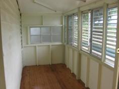 2 Nigel Street North Toowoomba Qld 4350 Inspections Inspections by appointment only. Solid 3 bedroom plus 2 sunrooms, cosy lounge and eat in kitchen. Original VJ walls, beautiful wide floor boards and high ceilings. Prime for renovating and/or move and develop. Fully fenced with garage. Located close to parks, schools and the new North Point Shopping Centre. Currently tenanted at $270 a week. Opportunities are endless! For Sale $249,500 Features General Features Property Type: House Bedrooms: 3 Bathrooms: 1 Land Size: 895 m² (approx) Indoor Toilets: 1 Outdoor Garage Spaces: 1 Fully Fenced