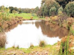 Lot 6 Sailors Gully Court Heathcote Vic 3523 Every now and then a small parcel of land
comes on the market that ticks all the boxes. This one is a beauty! If
you are after a beautiful block in an attractive setting, these
wonderful 2.5ha - 6 acres approx of undulating land may well be what you
have been searching for.
Positioned high in a quiet court with Mt Ida views and electricity to
the street, the land is mostly cleared, has gentle slopes and a large
dam with excellent runoff. Enjoying a totally rural flavour and a
Northerly orientation, only a couple of minutes from town, this is a
delightful block to build your dream home STCA
This land is on a separate title and adjoins a further 11 acres with a
delightful home which is also on the market and could be bought as a
whole if you desire.
.
Situated just 2.4km approx from the popular township of Heathcote and
the wonderful wineries of the district, this is a fabulous building
block just waiting for the right buyer.
Contact Ingrid to inspect, on 0425 760 460
Read more at http://bendigo.ljhooker.com.au/ZHM7#mv3kmsmJTlez7jxH.99