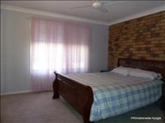 3/17 Geneva Street Kyogle NSW 2474 Low Maintenance Unit Close to Town This low set, low maintenance unit is within very easy walking distance to the main street and would ideally suit retirees. The unit consists of 2 large bedrooms, spacious open plan living and a single carport. This is a quality unit close to police station and shops in excellent condition and an inspection is highly recommended.