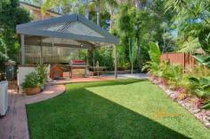 6 Kewol Place, LILLI PILLI NSW 2229 Torrens Title Duplex with Waterviews
. Four bedrooms plus study . Modern, open plan kitchen, lounge and dining . Three bathrooms . Rumpus room with access to in-ground pool . Easy-care gardens and lawns plus . Undercover entertaining area . Double garage with remote controls