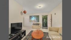 1/125 Flower Street, Northgate, QLD 4013 $269,500 Northgate - Nundah is located 6 minutes to the CBD and 7 minutes to the domestic and international airports via the impressive Airport Link. It also offers Circa Nundah, Brisbane's newest urban mecca. Nundah Village offers Woolworths, specialty shops and cafe and bars. Access to local parks and one is able to access the bike/walk ways at Hedley Ave to ride to Nudgee Beach and as far as the Redcliffe Peninsula. - Currently rented at $280/week until 11 November 2014 - Good tenant - Body Corporate Fees: $654.75 p/quarter - Sinking Fund Balance: $24,650.79 as at February 2014 - Brisbane City Council rates: $305.47 p/quarter (most recent bill) - Recent Urban Utilities bill: approx $241 p/quarter