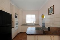 24 Monash Street Newtown QLD 4350 $299,000 The best entry level buy of the year on offer here with a 759m2 block in the heart of this prime Newtown suburb. Location is everything in real estate & this one ticks all boxes. Just minutes to the city centre, Mort Street shopping & private schools. The home is largely original except for an updated kitchen & is simply the perfect blank canvas to renovate, extend or start again. With 4 car garage & side access, which is such a highly sought after commodity in the suburb. Given the pace in the market currently, you'll kick yourself if you don't get into this prime location today. 3 bedrooms Lounge, separate dining & kitchen with plenty of storage Near new cooktop Family bathroom Laundry Pergola area Fenced rear, safe for children & pets