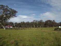 929 Dry Creek Rd Broadford VIC 3658 Being only a minutes drive to the main
street this is a prime opportunity to build your dream home with a bit
of space around you and still have all the convenience of living in
town.
For more information please call Gavin Henderson on 0408 359 764.
Read more at http://broadford.ljhooker.com.au/4VHJS#Dkcrfv5JlXG4qXlR.99