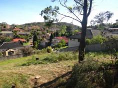 6 Dorchester Ct Terrigal NSW 2260 HIGHLY SOUGHT RARELY OFFERED
Are you tired of not being able to find your dream home in an ideal
location? Well why not build the home you have always wished for, in
this highly sought after area that is the Terrigal Estates .
1161m2 of gently sloping land opens up endless opportunities and
possibilities to build whatever you heart desires and create the
lifestyle you are looking for.
Fantastic outlook and located in a quiet cul-de-sac location, surrounded
by quality homes, and moments away from everything that draws people to
the Central Coast.
Property Snapshot
Type:
Residential Block
Area:
1,161 m 2