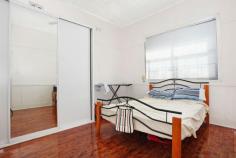 196 Fullerton St Stockton NSW 2295 Located in Fullerton St this home situated on a corner block with offers
- 4 Great size bedroom (3 with built ins)
- Large family room
- New Kitchen
- 2 Bathrooms
- Laundry
- Single detached garage
- Single attached carport
- Great size yard
- Air Conditioning
- Timber Floor boards