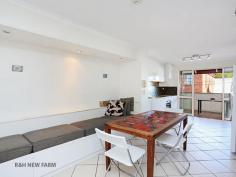36/53 Warry Street, FORTITUDE VALLEY, QLD 4006 UNDER OFFER: $399,000 Located in a private end position in the boutique Madison Peaks complex this renovated top floor apartment features excellent natural light and breezes. From the moment you enter the home you will be impressed by the light and bright feeling, the living areas are abundant in sunlight! Featuring open plan tiled living areas the property opens to balconies front and rear. The modern kitchen has been renovated with panache, featuring stone bench tops, white cabinetry and loads of cupboard and bench space for the enthusiastic chef. Opening out to a entertaining balcony, the covered balcony is the perfect place to relax with views towards the CBD .