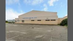 8 Beardsley St Port Kennedy WA 6172 SPORTS OR OTHER USES..!! Outstanding
opportunity to own this massive 1032m2 building situated on a huge
2420m2 block, zoned light industrial with current use as an Indoor
Sports centre, inc a reception/foyer, canteen, office, male & female
change rooms, showers & W/C's plus an activity/rec room. Plenty of
parking available as well. This property is available with or without
its current use/business, plant & equipment. Well established
centrally located within the Port Kennedy business centre.