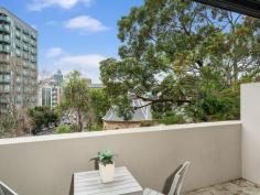 33/52 Regent Street, Chippendale, NSW 2008 Immersed in a leafy urban backdrop from its northern perspective, this modern apartment reveals a cleverly integrated 50sqm indoor/outdoor layout filled with natural light and quality finishes. An ideal first home or investment opportunity is located on the city fringe and enjoys walk-to-everywhere convenience, Central Station, boutique shopping, restaurants, Prince Alfred Park facilities - pools, tennis courts, The University of Sydney and UTS. Well-proportioned open plan living Outdoor balcony with a charming backdrop Sleek kitchen has stainless appliances Double bedroom with mirrored robe and an abundance of storage Exceptional investment option with high rental returns Vibrant location, walk to all amenities and the inner city.
