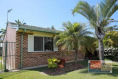 27 Mirnoo St Currimundi QLD 4551 If you have been searching for a beachside investment property with an excellent long term tenant for under $400k you have to make an appointment to view 27 Mirnoo St Currimundi. Well maintained lowset brick and tile 3 bedroom home just a 5 minute walk to Lake, Shops and transport. Property Investors can expect a rental return of $380pw.