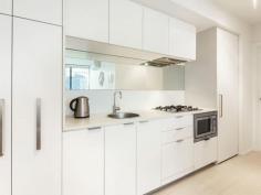 1304/46-50 Haig Street Southbank VIC 3006 Conveniently located in a quiet street on the fringe of Southbank and South Melbourne you are spoilt with all the inner city lifestyle luxuries without the hustle and bustle. Perched high up and set in the East in the recently completed Tiara Apartments this is the ideal city pad. This gem boasts quality finishes, modern and stylish layout and open living area flowing out to the large balcony. All of this, and more, packaged together in one of Melbourne's most sought after locations with Port Melbourne, Crown Casino and the city only a short stroll away.