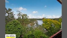 11 / 49 Riverview Terrace, Indooroopilly, QLD 4068 $419,000 Thought you had to wait till retirement or a Gold Lotto win to wake up to river views? Not here! This beautifully presented apartment is now up for grabs. Make no mistake, delay and miss out. Our instructions could not be clearer... if you are in a position to buy now make an offer! Perched on the top floor of this solid 70's complex of just 12 and flood free! This property would be perfect for the first home buyer or investor. Let's take a closer look inside...