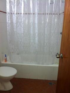 11/85 Broome St Maroubra NSW 2035 Located
within a security building this renovated unit features near new paint
and carpet throughout, 2 decent sized bedrooms (both with built in
robes), spacious lounge room, balcony with views out to Port Botany,
good bathroom and modern kitchen with gas cooking, lock up garage and an
internal laundry. Set in a peaceful location and with water views, this property is not to be missed!