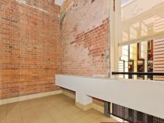 54 VERNON TERRACE Teneriffe Qld 4005 WINCHCOMBE CARSON’ is one of the most highly regarded Heritage listed
Woolstores, rich in history, in the heart of trendy Teneriffe.
Entry to the apartment with lift access is off a spectacular central atrium with water features. Audio security access provided.
Designed to embrace Woolstore living, the centrepiece of the home is
undoubtedly the open plan, lounge, dining, balconies and kitchen areas.
Rich in character with red brick feature wall, high ceilings and
timber beams. Huge main bedroom - walk in robe and ensuite. All
bedrooms are air-conditioned for your comfort.
The building offers all the modern conveniences one would expect
with large pool set in sub-tropical gardens with BBQ facilities and
gazebo. Pet friendly building.
Just 50 metres to the Bus and City Cat Terminals, Healthworks Gym
& 7 day convenience store across the road. Walk to the new and
exciting “Gasworks” with a full line Woolworths and Fresh Food Markets.