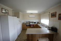 129 Junction St Deniliquin NSW 2710 For Sale $170,000 This is a little beauty! Bedrooms3Bathrooms1Carspaces1Be quick to inspect this South/East brick town house because opportunities to buy at this price, in this location, are few and far between. Excellent open plan living space, the property is close to the South and High Schools and the epitome of low maintenance living. A great investment or retirement option . . . but call today, it might be gone tomorrow. Features at a glance: * Deceptively big 3 bedroom Torrens Title townhouse. * Good kitchen with plenty of space * Open plan living/dining area. * Split system heating/cooling + slow combustion wood heater * Well fenced. * Neat, low-maintenance property. Would be perfect for investment or retirement. * TOP location close to clubs and schools. Property Features Property ID 11471313 Bedrooms 3 Bathrooms 1 Garage 1