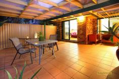 4/18 Doyalson Place, HELENSVALE, QLD 4212 FOR SALE: Offers Over $299,000 Be impressed with the outstanding location of this 3 level townhouse in a pet friendly complex of only nine. No need for a car with Coles Shopping Centre, medical/dental, cafes, bus transport and the new Library being only two minutes walking distance and Westfield Shopping Centre with more shopping and the train to Brisbane being only 5 minutes away. Schools include Helensvale Primary and Helensvale High School as well as numerous kindergartens. Features include: Potential rental investment at approx. $370.00 per week Complex of only 9 in cul de sac Body Corp. approx $26 per week