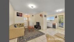 1/125 Flower Street, Northgate, QLD 4013 $269,500 Northgate - Nundah is located 6 minutes to the CBD and 7 minutes to the domestic and international airports via the impressive Airport Link. It also offers Circa Nundah, Brisbane's newest urban mecca. Nundah Village offers Woolworths, specialty shops and cafe and bars. Access to local parks and one is able to access the bike/walk ways at Hedley Ave to ride to Nudgee Beach and as far as the Redcliffe Peninsula. - Currently rented at $280/week until 11 November 2014 - Good tenant - Body Corporate Fees: $654.75 p/quarter - Sinking Fund Balance: $24,650.79 as at February 2014 - Brisbane City Council rates: $305.47 p/quarter (most recent bill) - Recent Urban Utilities bill: approx $241 p/quarter