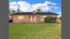 5/70 Neilson Crescent Bligh Park NSW 2756 This cozy, free standing home, located close to all amenities offers a fantastic entrance into the property market. Situated in a quiet strata complex that backs onto the national park, the property has a peaceful and spacious feel. Located in a fantastic family friendly area, the property has a potential rental return in the high $300's so don't miss this opportunity. Features include: Three bedrooms, two with built in's reverse cycle air conditioner Combined kitchen and dining Sliding doors opening onto fenced backyard Double lock up garage with internal access Quiet secured strata complex Fantastic tenant in place
