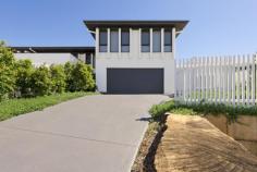 20 Rutherford Ave Kellyville NSW 2155 The townhouse features : - 3 good sized bedrooms - Master bedroom features ensuite - Ducted Conditioning - Double Garage with extended driveway - 2.5 Bathrooms - Rental return $650pw - $670pw Approx. - Stunning over look - Location amongst the most elevated townhouses in The Parc