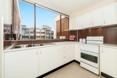 35/77 Cook Road Centennial Park NSW 2021 This sunny, top floor apartment comes with sensational district views. Featuring: - 2 double sized bedrooms main with built- in wardrobe - Brand New kitchen with plenty of storage, - Updated bathroom, - Sunny living room opening onto balcony with beautiful southern district views. - Internal laundry - 1 x car space This unit is only moments to Centennial Parklands & the very trendy Oxford Street's many shops & cafes