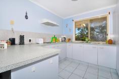 3/3 Hampton Court Pottsville NSW 2489 2 Bedroom Villa Close to Beach, Shops & Estuary This ground floor 2 bedroom villa is set at the rear of a complex of 4 and is located in close proximity to the pristine estuary, beach and village shops. The property features: - Open plan lounge and dining area - Neat, good sized kitchen - 2 bedrooms with built-in robes - Single lock-up garage - North facing patio area and backyard with rear gate access to a road reserve for easy access to local amenities - Tenant in place on a month-to-month basis paying $320 per week. This is an ideal investment property for permanent or holiday letting or an excellent place to live as an owner occupier. Contact Oscar Van Megchelen to book your inspection.