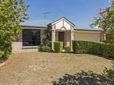 2/1 Mistletoe Court Ormeau Qld 4208 $340,000 Situated in the sought after Norfolk
Village halfway between Brisbane and the Gold Coast you'll be kicking
yourself if you miss this one.
This duplex features:-
* 3 spacious bedrooms, main with ensuite
* Open plan lounge and dining
* Modern kitchen with stainless steel appliances
* Tiled throughout and has carpet in the bedrooms
* Remote double lock-up garage
* Tinted windows and security screens and doors fitted
With loads more and with-in only minutes to Norfolk shops, schools and tavern, what are you waiting for?
Body corp (privately managed no administration fees) of only approx.
$600 per year which includes building insurance you can't go wrong.