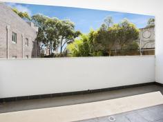 211 Bulwara Rd Pyrmont NSW 2009 Near new luxury apartment, located only a moments walk to the CBD
Gourmet Kitchen featuring Ceaser Stone Benchtops/Splashbacks, MIELE Stainless Steel Appliances including dishwasher.
Floor to ceiling tiled Bathroom with White CeaserStone mirrored cabinets,
large frameless shower.
Large open plan, lounge & bedroom area
Other Features -
Built-In Wardrobes in Bedroom
Shadow-line ceilings
Security Building with Intercom System
Quiet Leafy Position
Short walk to shops/restaurants