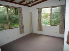 33 Grand Valley Dr Chirnside Park VIC 3116 Neat & tidy single bedroom granny flat located close to Chirnside
Park Shopping Centre & the heart of Lilydale. Featuring lounge,
kitchenette, with electric cooking, separate bedroom with small ensuite,
euro laundry with washing machine supplied, split system heating &
cooling. Garden shed & off street parking. Sit back on the deck
& enjoy the tranquillity of the private garden. Inspection is a
must! (Washing machine will not be replaced or repaired if it breaks
down). Garden to be maintained by tenant & a love of cats desirable.
PHOTO ID REQUIRED AT ALL INSPECTIONS.