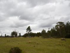 Lot 1 Robertson Court Singleton NSW 2330 Space Plus Privacy
Only minutes from town this 9 acre (approx) lot offers space plus privacy.
Fronting the access road into the new Hunter Highland Estate. This block
others a peaceful and secluded lifestyle with plenty of room for your
dream home and much more.
Agent declares interest.