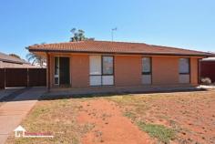 10 Barratt Crescent, WHYALLA JENKINS SA 5609 NEW LISTING $190,000 This One Is Not To Be Missed Freshly painted throughout in neutral tones is this three bedroom home; consisting of original but neat and tidy kitchen and bathroom, large lounge room and open plan kitchen/dining, laundry and separate toilet. New holland blinds have been fitted throughout for added comfort and privacy. The large rear yard could easily house large shed (STA) plus leaving plenty of room for the kids or pets to play. Located in an ideal and modern location of Whyalla. Eligible Buyer Period Expires on 11/12/2014 Ring Karissa to inspect on 0428 530 942
